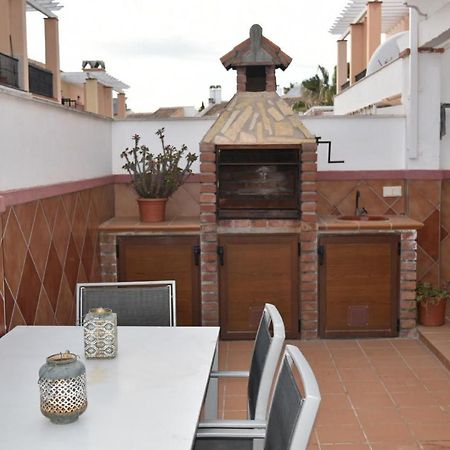 Apartamento Zona Playa De Burriana Con Terraza Nerja Luaran gambar