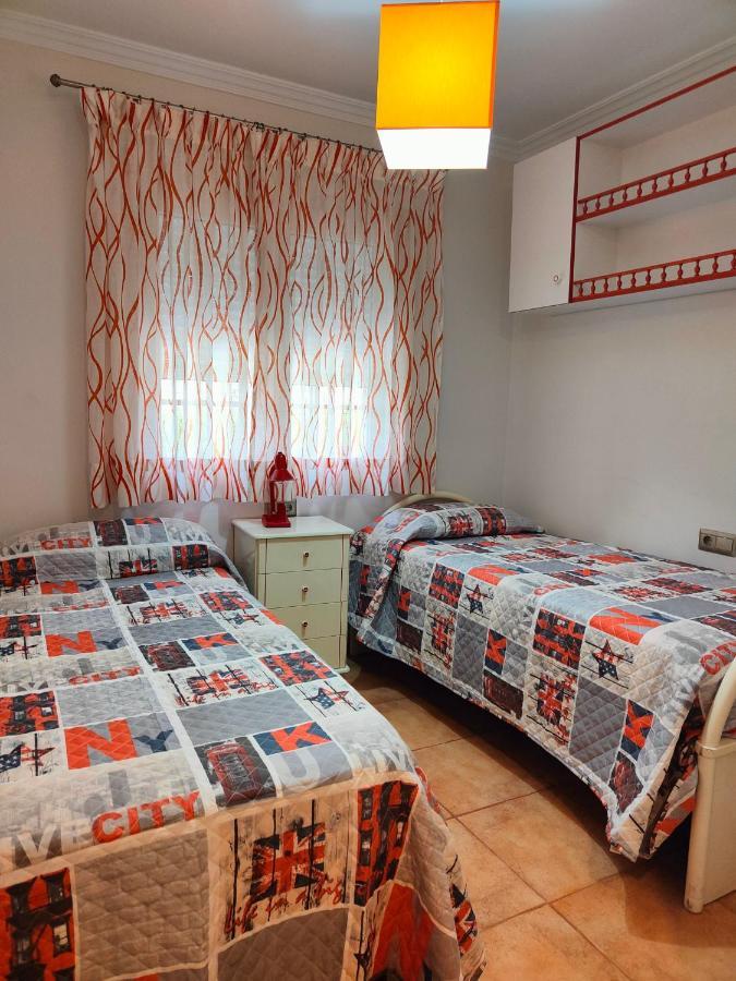 Apartamento Zona Playa De Burriana Con Terraza Nerja Luaran gambar