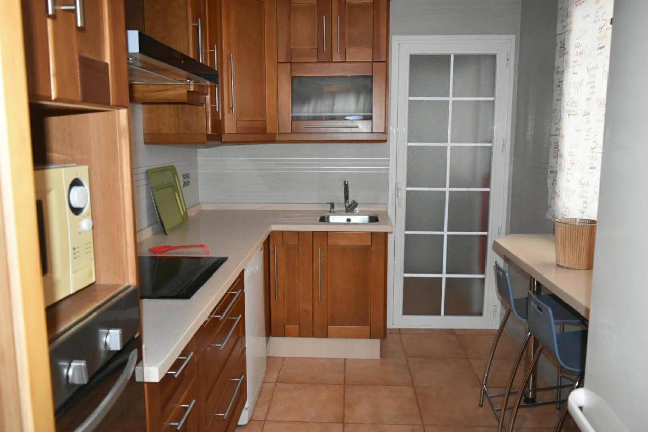 Apartamento Zona Playa De Burriana Con Terraza Nerja Luaran gambar